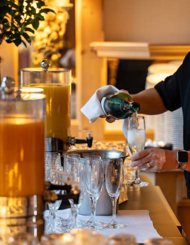 Hotel Lamm Frühstück Buffet Sekt